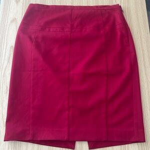 EXPRESS DESIGN STUDIO MAROON SKIRT SIZE 6